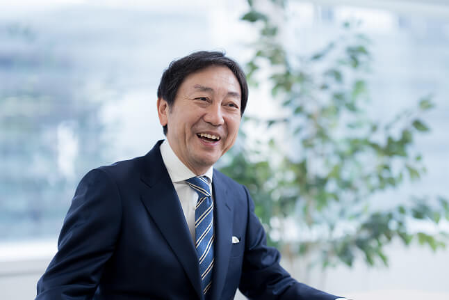 代表取締役会長CEO 清水 祐孝