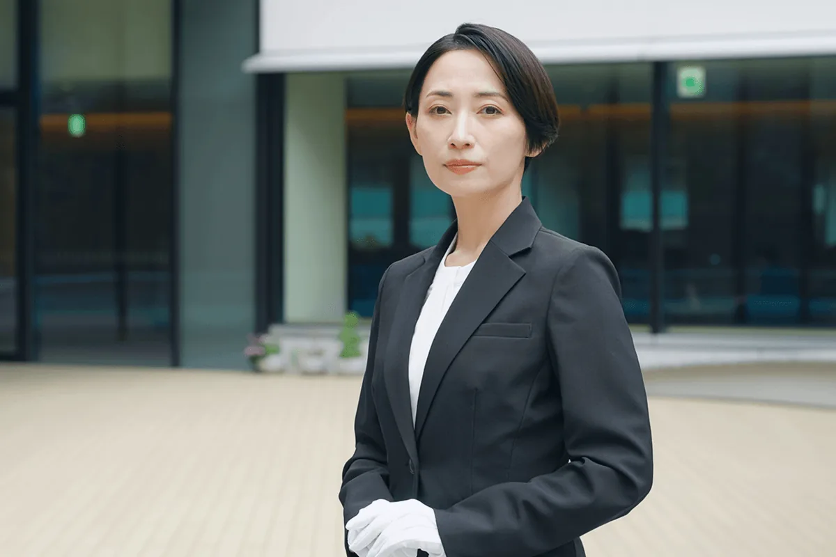 葬儀を担当するスタッフ